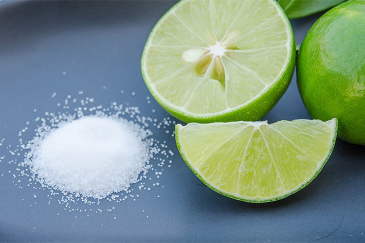 13 Best Ways to Use Baking Soda to Lighten Dark Armpits